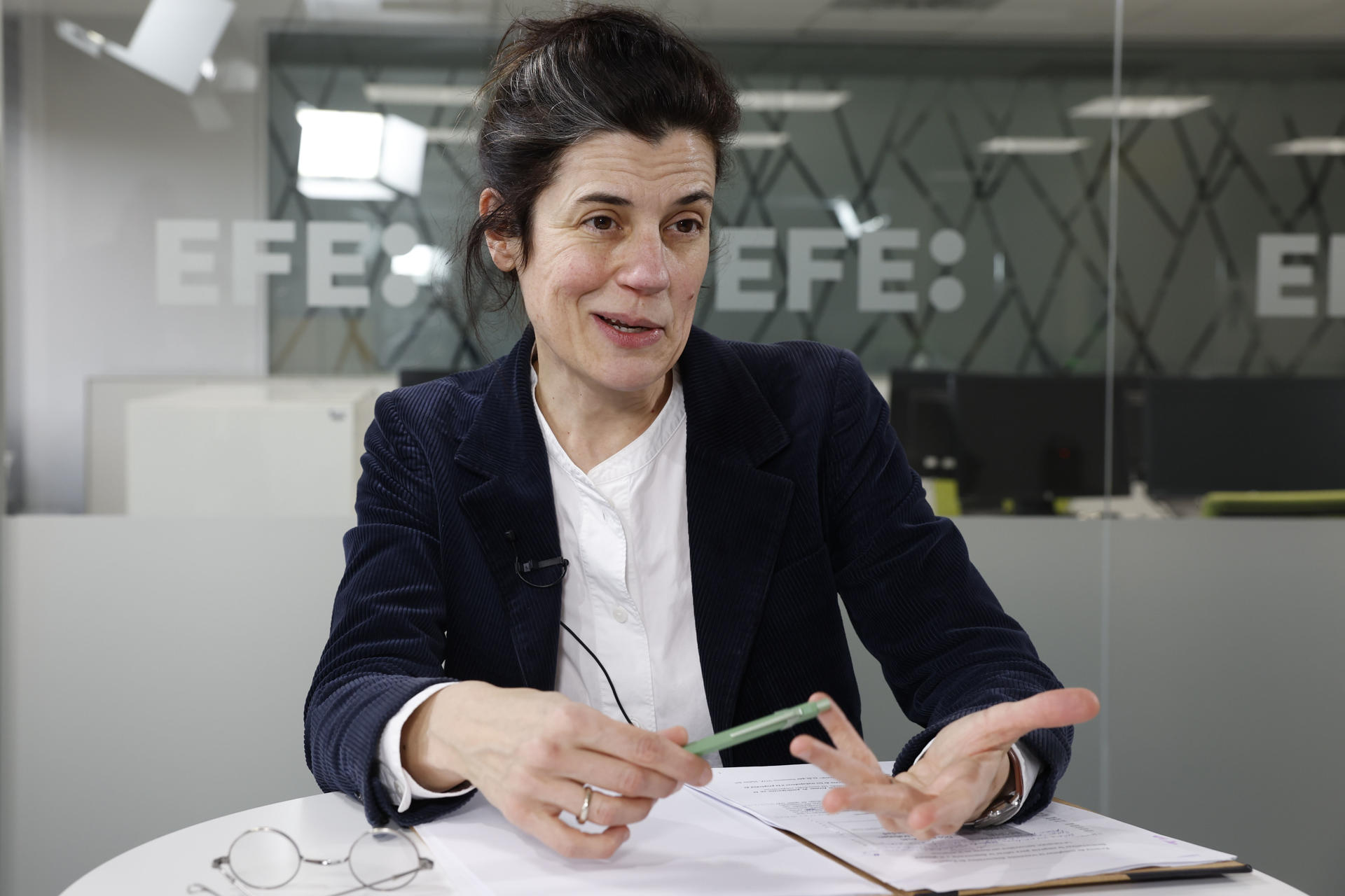 La socióloga belga Isabelle Ferreras, presidenta del comité internacional de expertos sobre democracia corporativa, defiende que una mayor implicación de los trabajadores en las decisiones estratégicas de las empresas es parte fundamental del necesario avance hacia una economía más innovadora y competitiva. EFE/ Ballesteros
