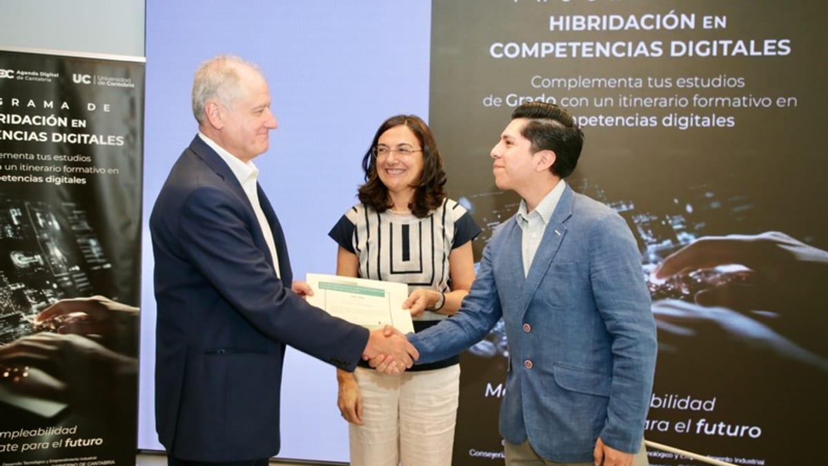 Presentación del Programa de Hibridación en Competencias Digitales del Gobierno de Cantabria con la participación de la Universidad de Cantabria