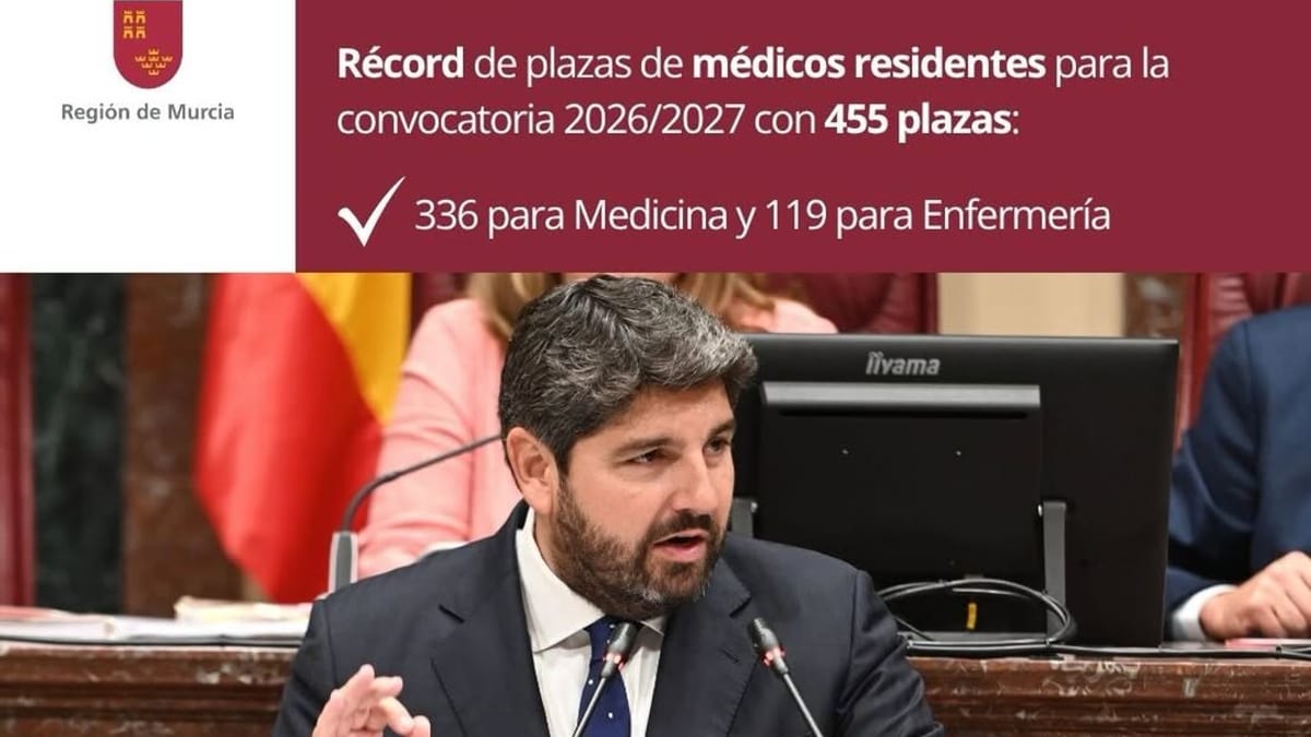Imagen promocional de la oferta de 455 plazas de formación sanitaria especializada de la Región de Murcia para 2026/2027