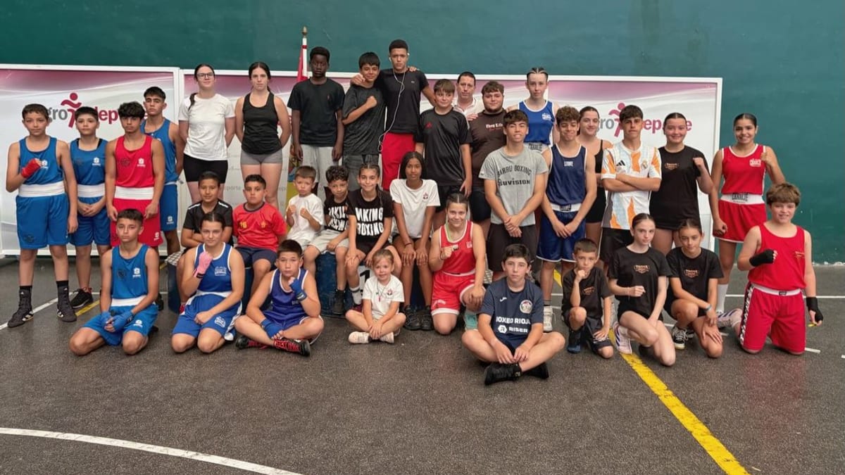 Jornada de boxeo infantil y juvenil en el Centro Deportivo Municipal Las Gaunas de Logroño