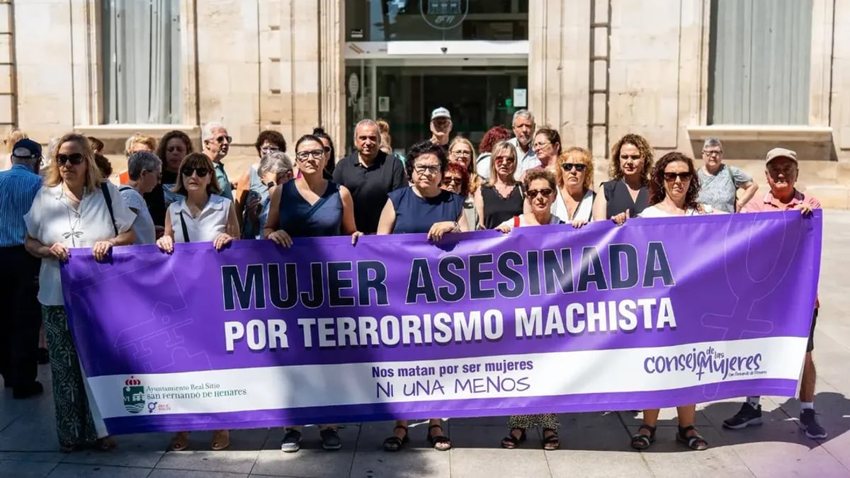 Concentración ciudadana en San Fernando de Henares contra la violencia machista