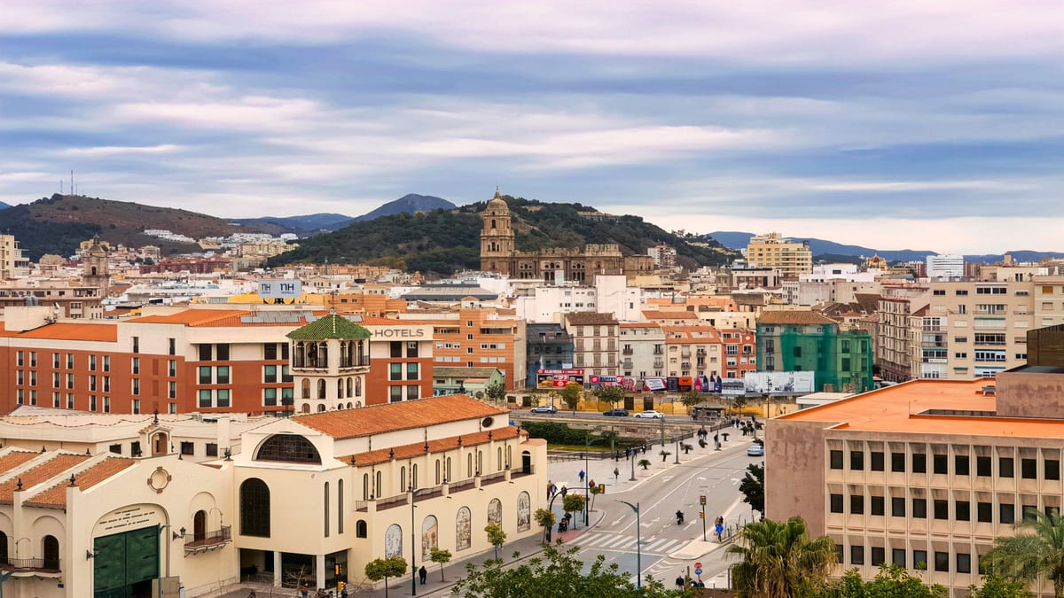 Acto inaugural de la Capitalidad Europea de la Cultura Gastronómica de Málaga con autoridades municipales y provinciales