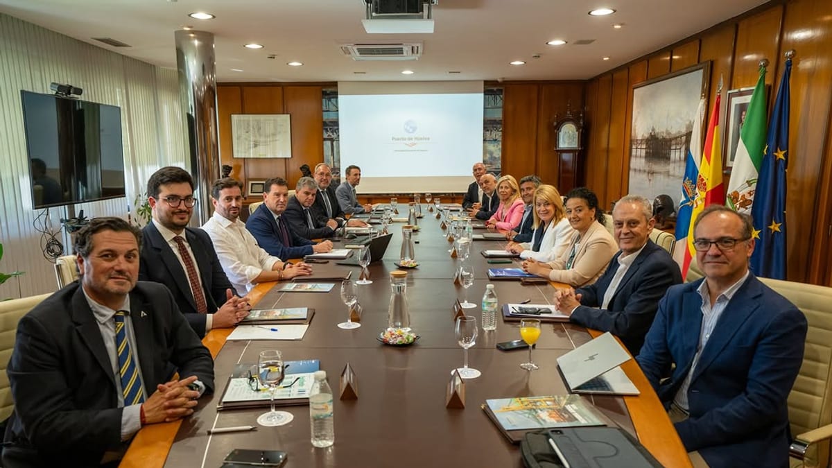Consejo de Administración del Puerto de Huelva aprobando cuentas 2025 y Plan de Empresa