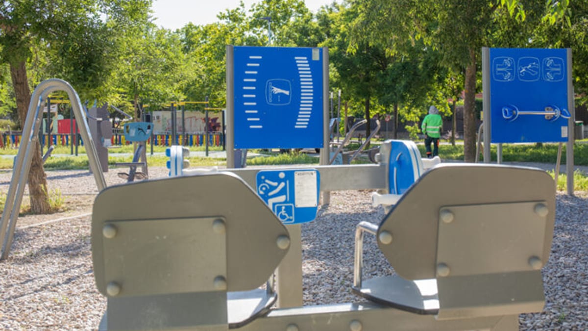 Área biosaludable en Rivas con equipamiento para ejercicio físico al aire libre