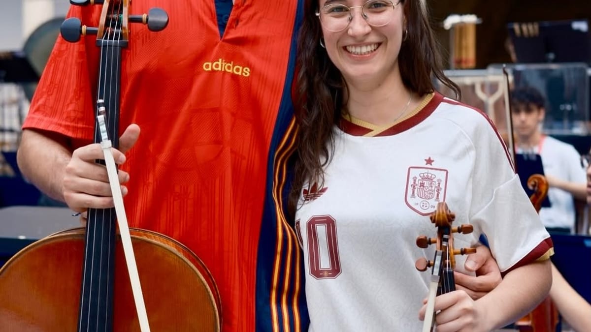 Publicación de la JONDE felicitando a la selección española de fútbol campeona del mundo 2026