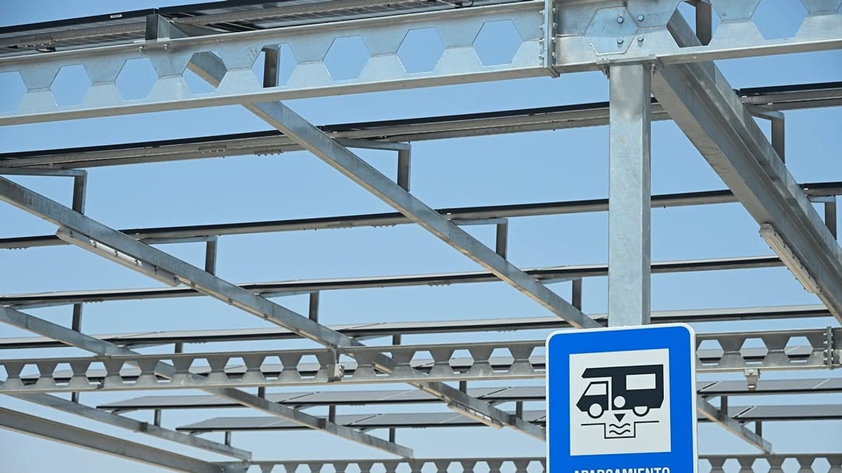 Aparcamiento prioritario para autocaravanas en Tomelloso, una de las áreas más modernas de España