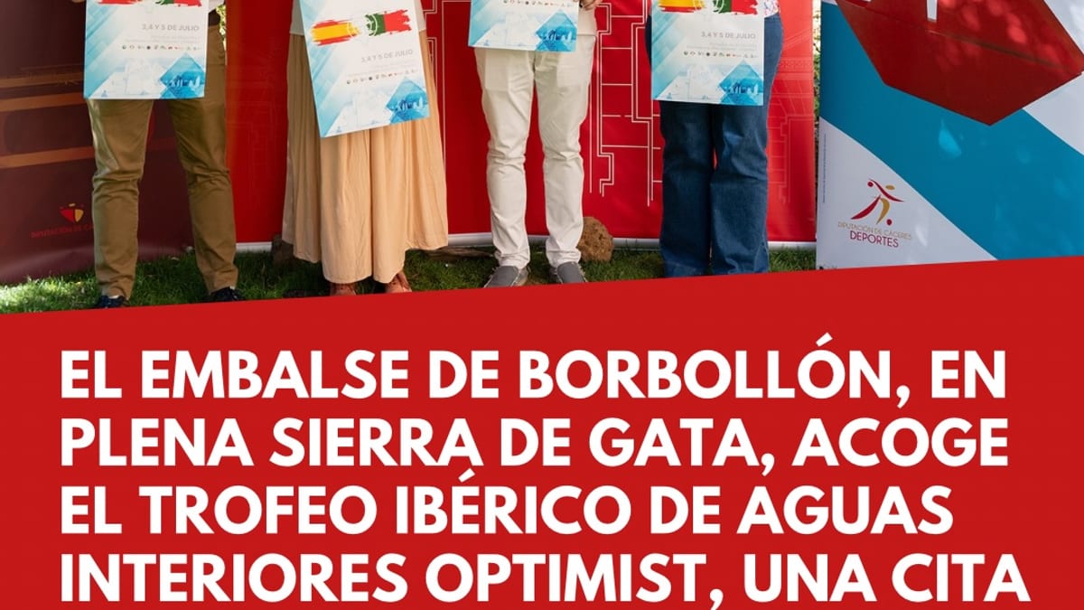 Competición de vela Optimist en el embalse de Borbollón durante el Trofeo Ibérico de Aguas Interiores 2026 en la Sierra de Gata