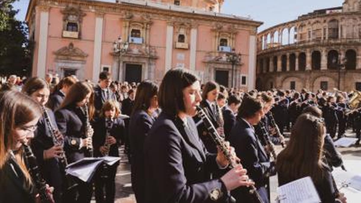 Miles de músicos jóvenes de la Comunidad Valenciana participan en concierto simultáneo coordinado por la Generalitat