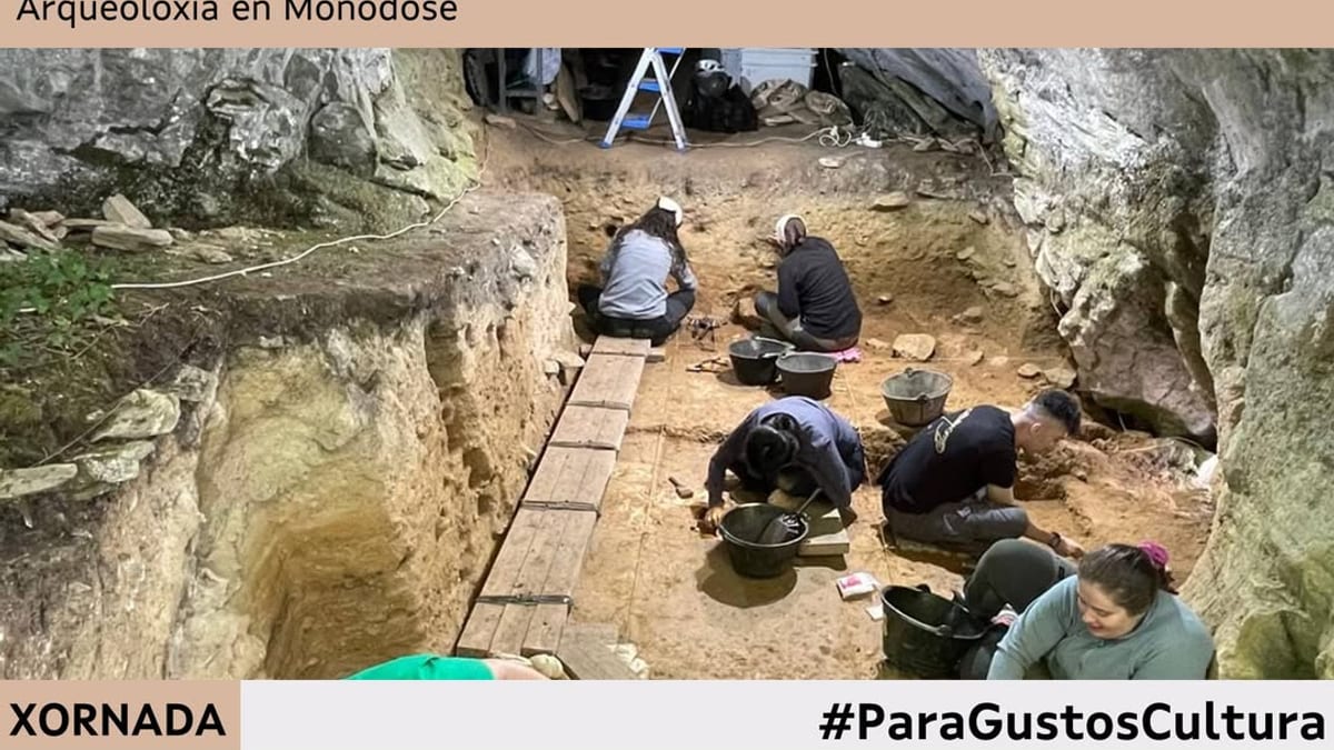 Cartel de la charla Arqueoloxía en Monodose sobre arte paleolítico en Cova de Eirós organizado por la Xunta de Galicia