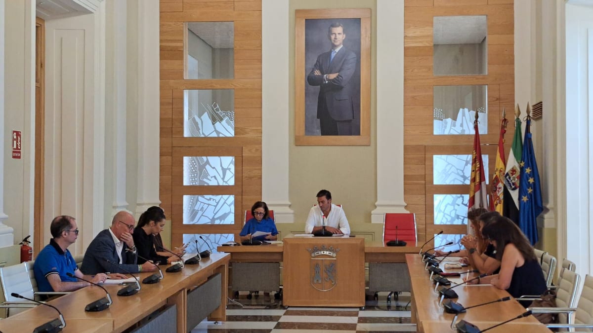 Sesión de la Comisión Informativa de Cultura del Ayuntamiento de Cáceres