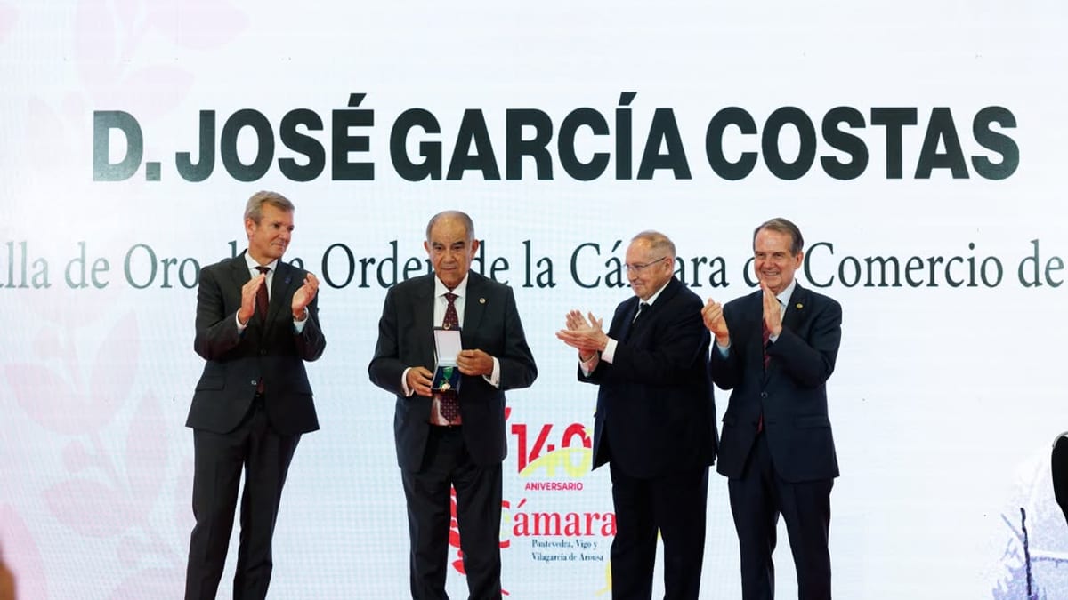 Alfonso Rueda durante el acto conmemorativo del 140 aniversario de la Cámara de Comercio de Pontevedra, Vigo y Vilagarcía de Arousa