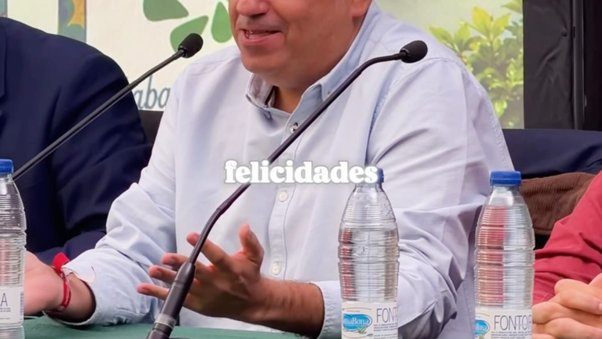 El alcalde Javier Corpa en la inauguración de las Jornadas del 40 Aniversario de ASPIMIP