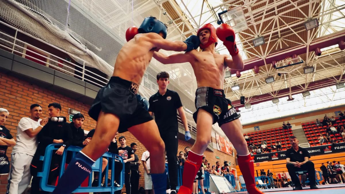 Competidores en la 26.ª edición del Open Nacional WKA International en el Pabellón Amaya Valdemoro de Alcobendas