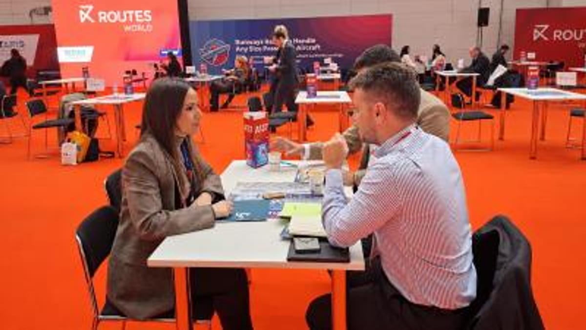 Directora general de Aerocas en la feria World Routes de Frankfurt promoviendo conectividad aérea para el aeropuerto de Castellón
