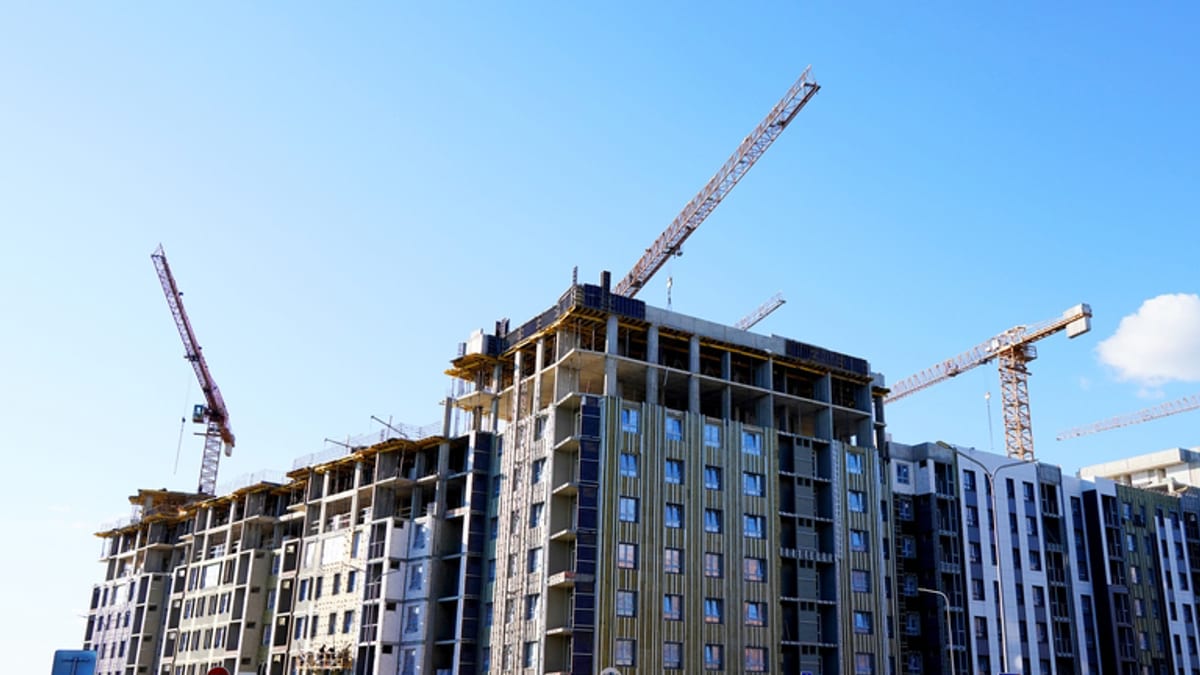 Bloques de viviendas de nueva construcción en proyecto de vivienda pública de Asturias