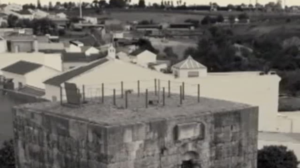 Torre Mocha de Albaida del Aljarafe, construcción medieval del siglo XIII