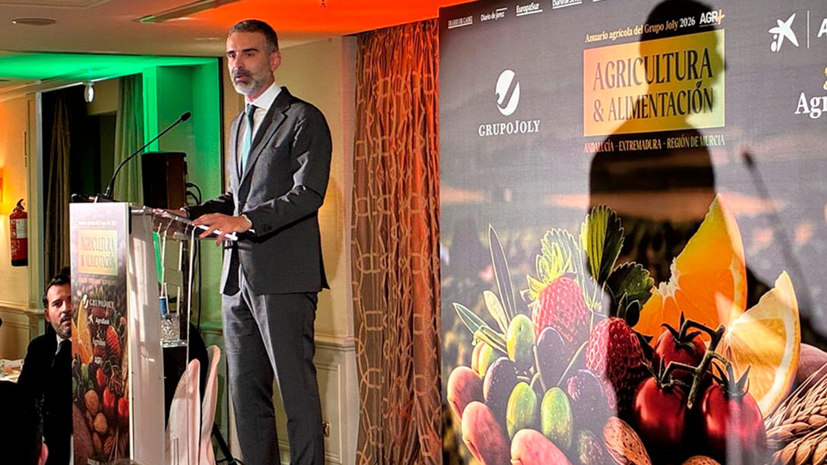 Ramón Fernández-Pacheco, consejero de Agricultura de la Junta de Andalucía, durante el anuncio del adelanto de la PAC