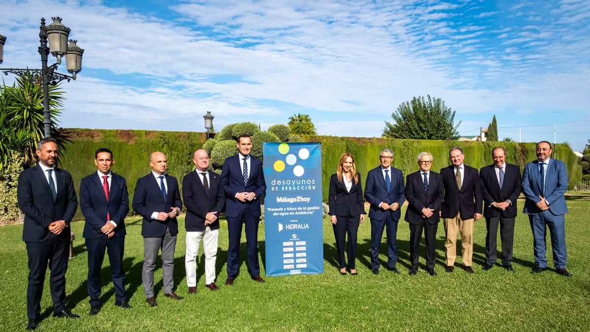 David Toscano Contreras, presidente de la Diputación de Huelva, durante el desayuno coloquio en Antequera sobre gestión del agua en Andalucía