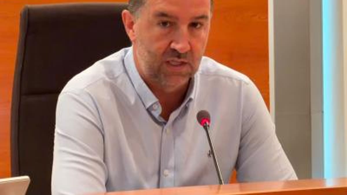 Sesión del Pleno del Consell d'Eivissa durante la aprobación del Reglament de protecció del medi nocturn