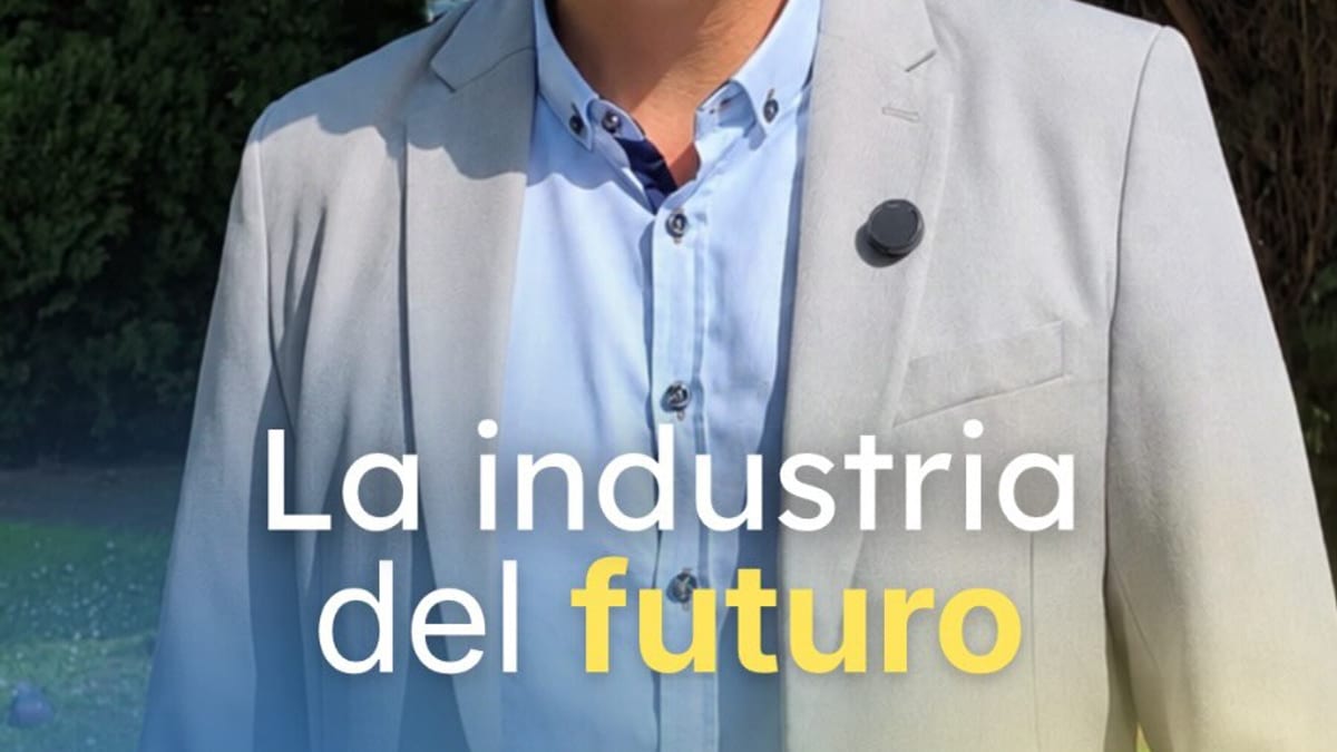 Cartel promocional de la Manzana del Talento y Emprendimiento Industrial de Avilés con el lema 'La industria del futuro' y 'Haciendo Asturias'
