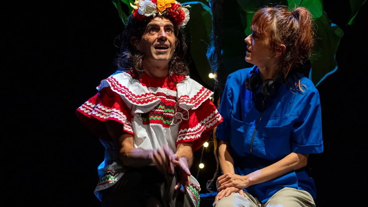Momento del 41 Festival Internacional de Teatro de Cádiz con público y compañías iberoamericanas en escena