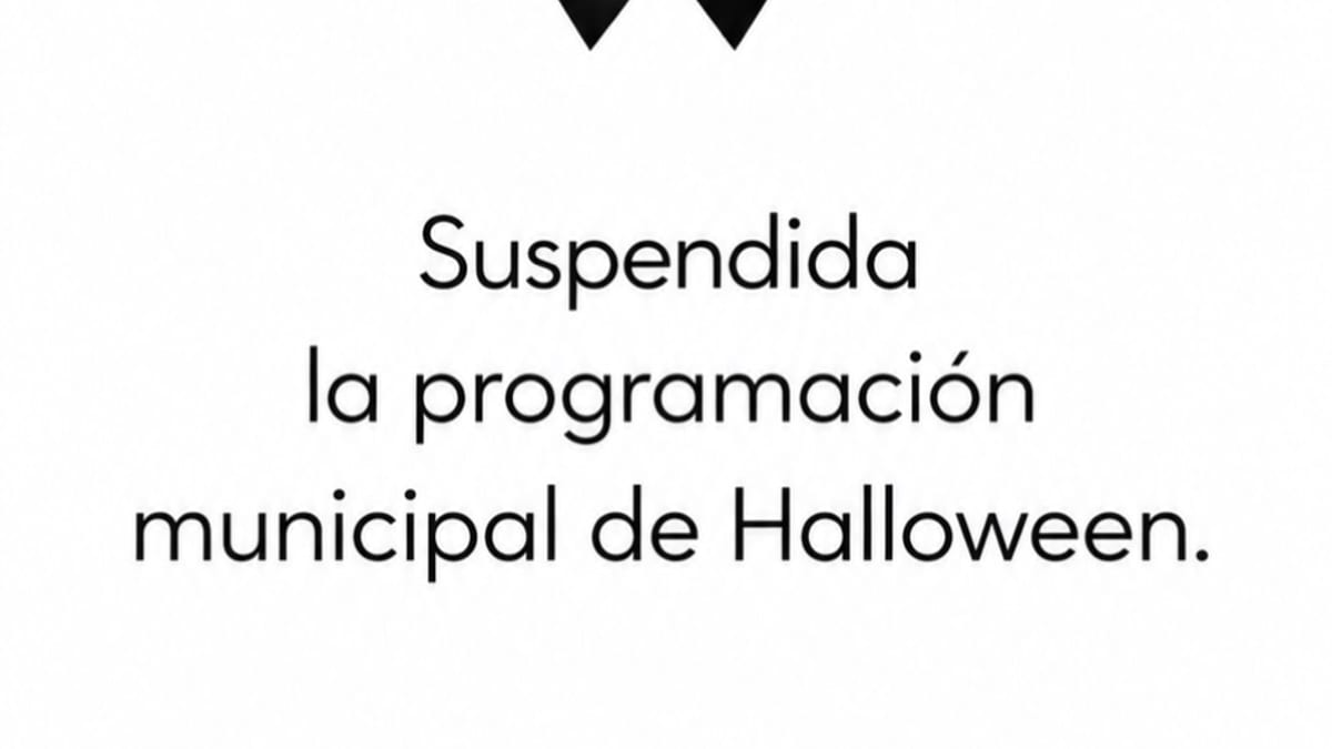 Cartel del Ayuntamiento de Cádiz anunciando la suspensión de la programación municipal de Halloween