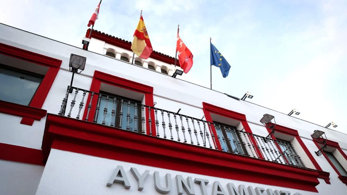 Cartel de convocatoria al pleno del Ayuntamiento de San Sebastián de los Reyes del 15 de octubre