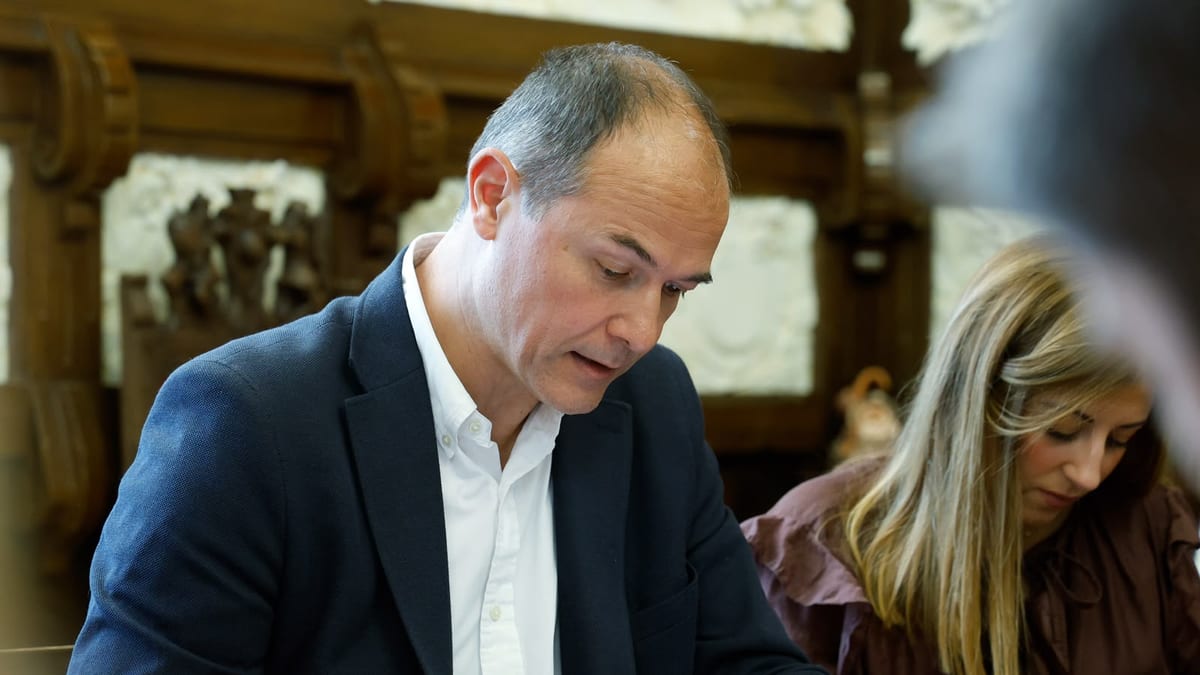 Imagen del expediente de contratación aprobado por el Ayuntamiento de Valladolid para mantenimiento de parques y jardines
