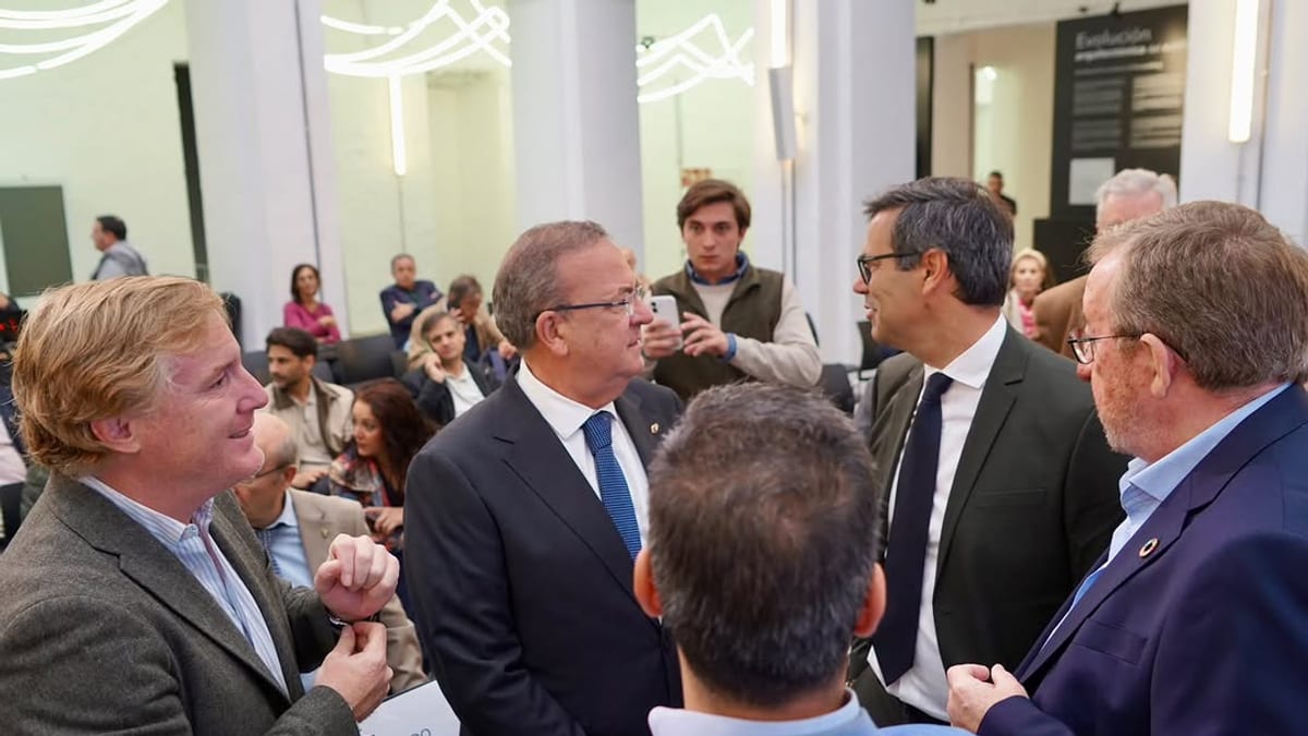 Jornada de 40 años de cooperación transfronteriza entre Extremadura y Portugal en Badajoz