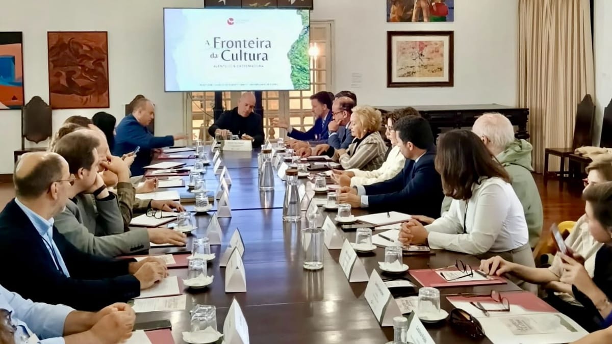 El concejal delegado de Cultura José Antonio Casablanca en la presentación de La Frontera de la Cultura de la Universidad de Évora