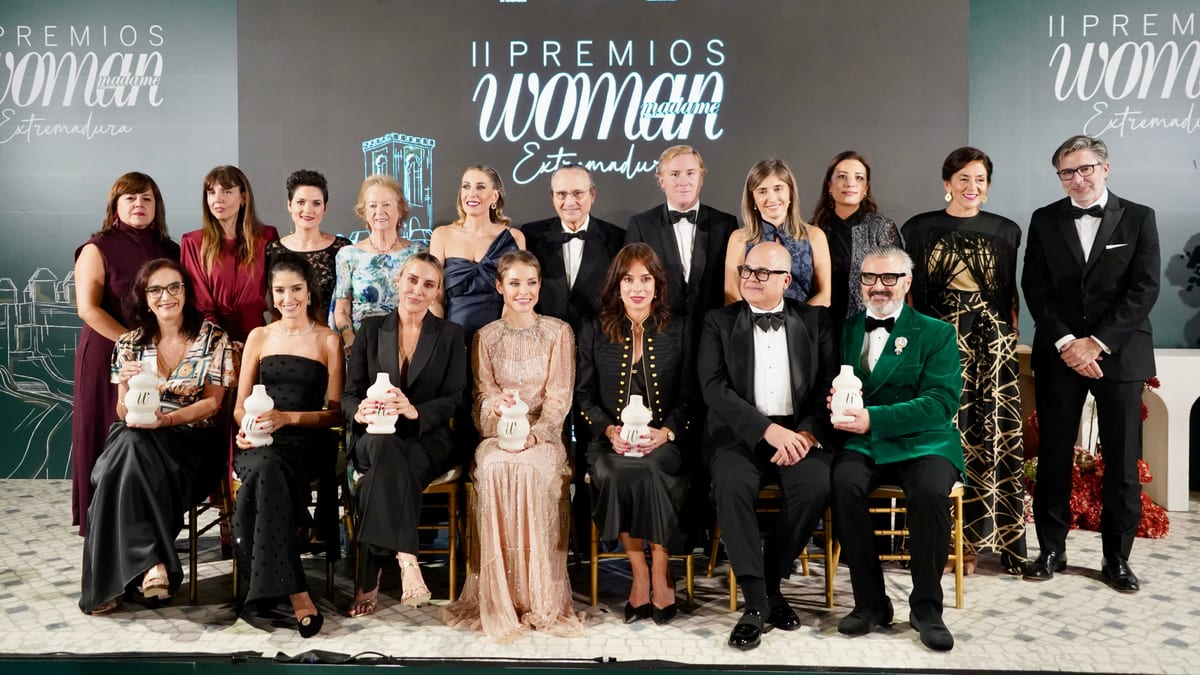 Gala de los II Premios Woman Extremadura celebrada en Badajoz con la presencia del alcalde Ignacio Gragera