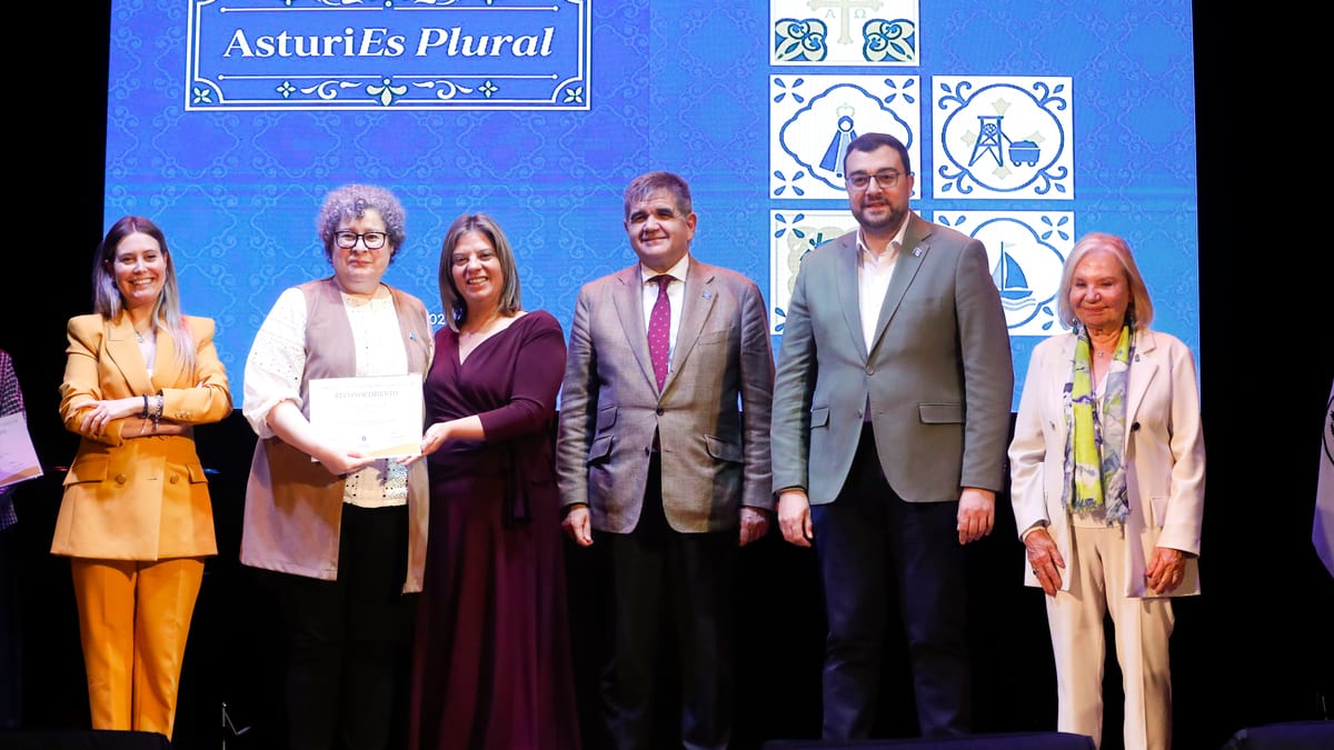 El presidente del Principado de Asturias, Adrián Barbón, durante la clausura del V Congreso Mundial de Asturiania en Buenos Aires