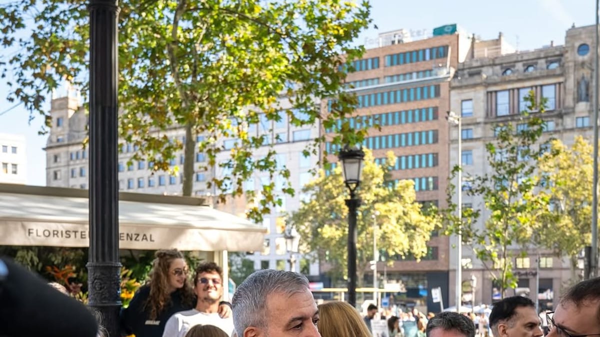 Comercios y zona urbana de Barcelona afectados por actos vandálicos