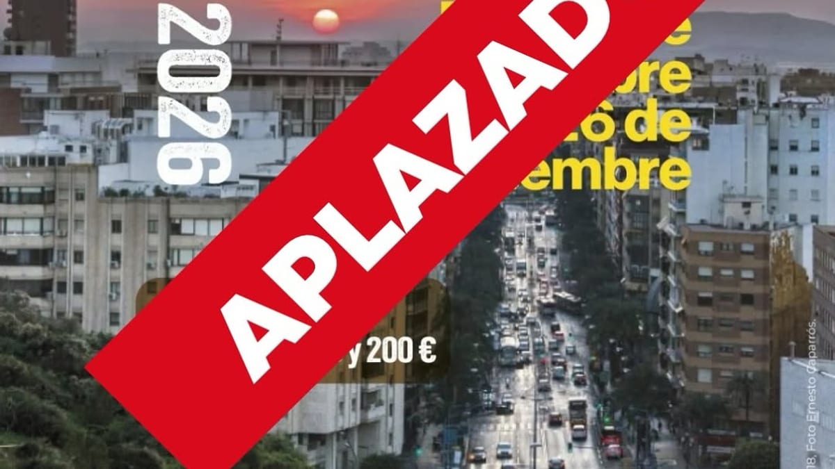 Cartel del Bono Comercio 2026 de Alicante con el texto 'Aplazado' y mención a 200 euros