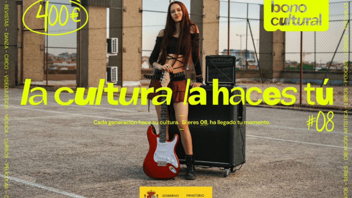 Cartel promocional del Bono Cultural Joven 2026 con el texto '400€ bono cultural' y 'la cultura la hacés tú', dirigido a jóvenes nacidos en 2008
