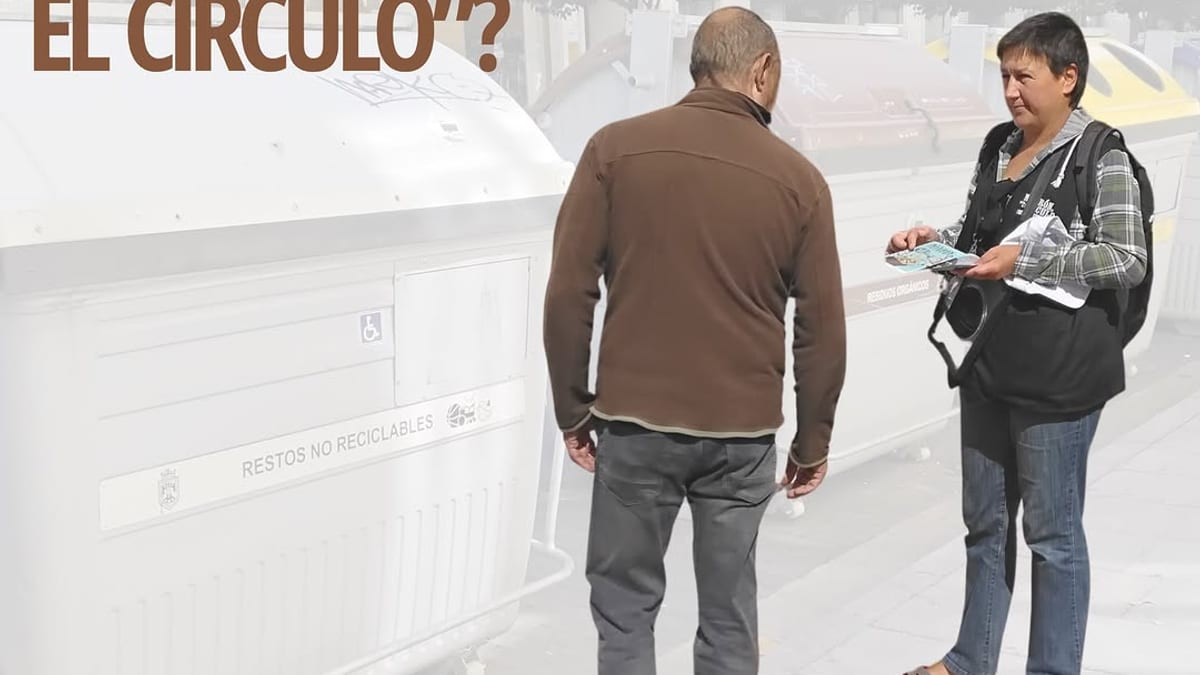 Campaña 'Abre el marrón, cierra el círculo' del Ayuntamiento de Burgos con código QR para participar en el sorteo de premios por separación de residuos orgánicos