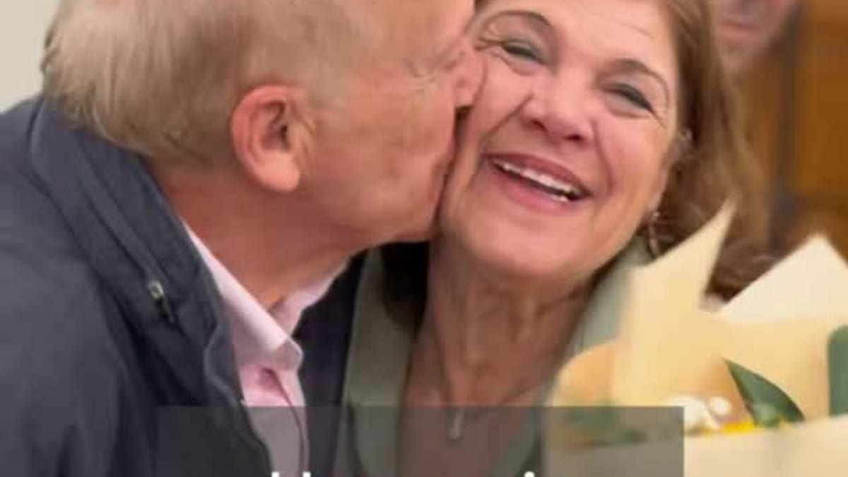 Homenaje del Ayuntamiento de Cáceres a cuatro matrimonios longevos que celebran 50 y 60 años de matrimonio