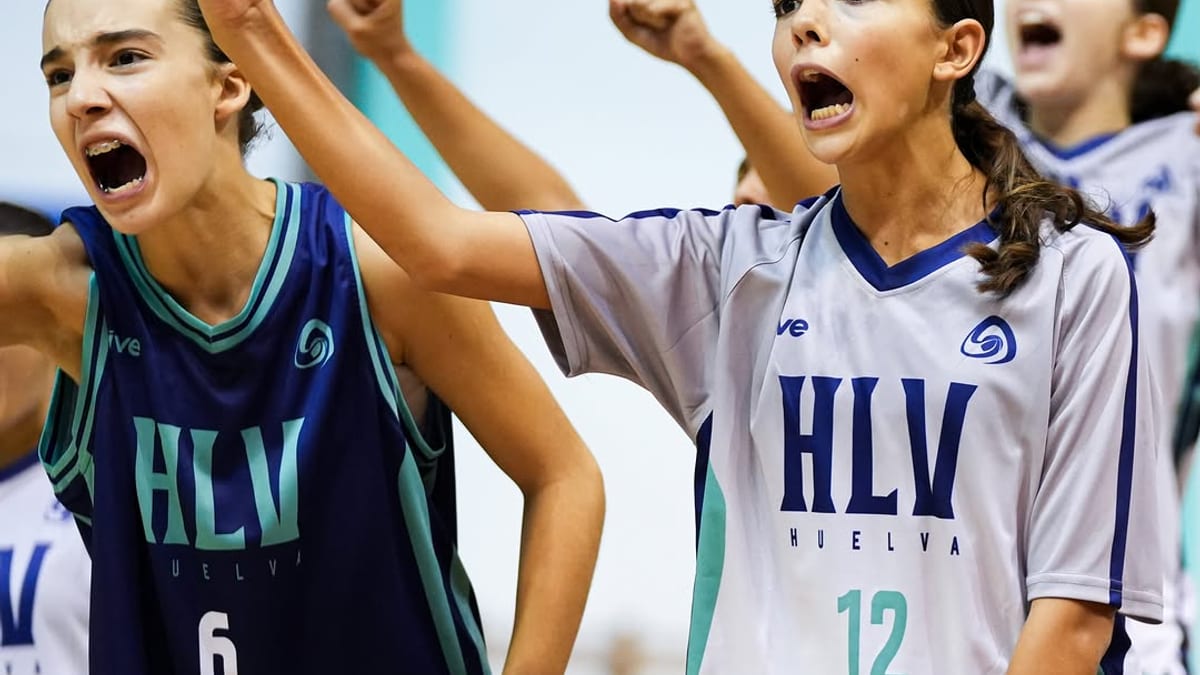 Promoción del A8 Infantil Femenino 2026 de Cádiz con sorteo de entradas para las medallas