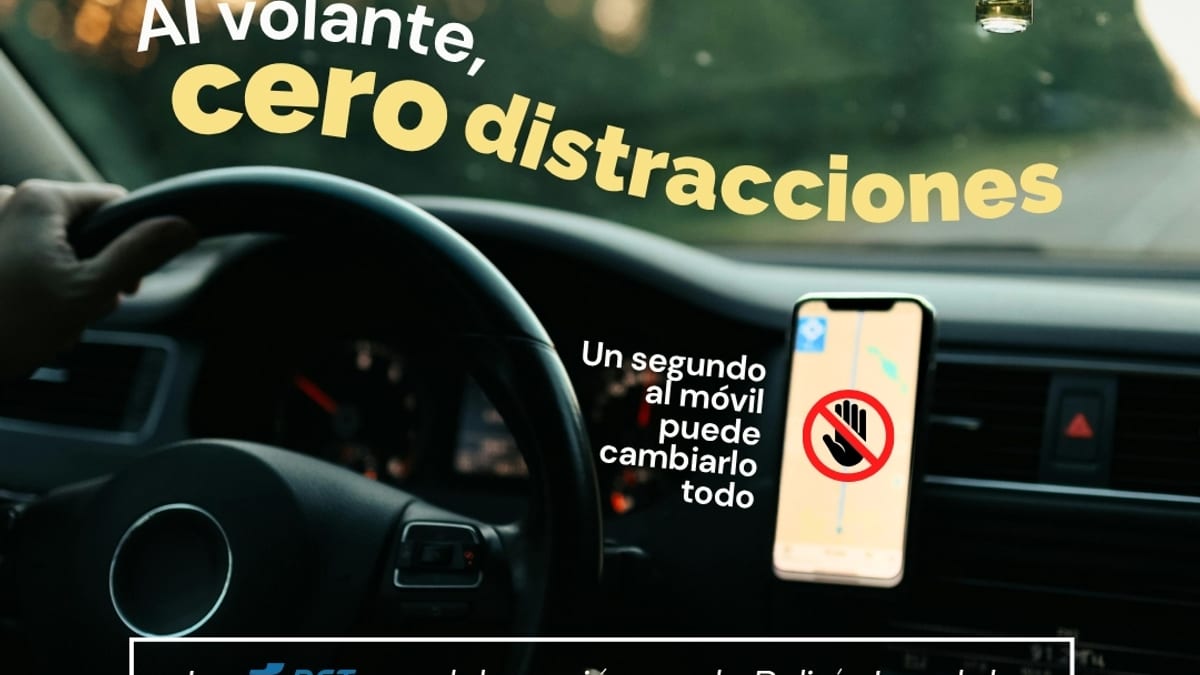 Cartel de la campaña de seguridad vial de Torrelodones contra distracciones al volante