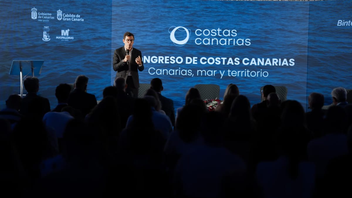 Pablo Rodríguez, consejero del Gobierno de Canarias, durante la presentación del borrador de la Ley del Litoral