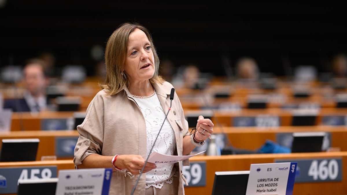 Isabel Urrutia interviene ante el Comité Europeo de las Regiones