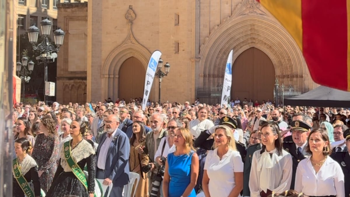 Publicación institucional del Ayuntamiento de Castellón en apoyo a la Comunitat Valenciana