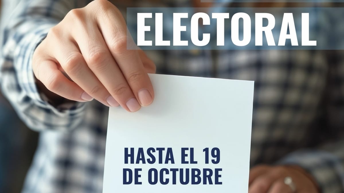 Cartel informativo del Ayuntamiento de Pozuelo de Alarcón sobre la consulta del censo electoral hasta el 19 de octubre