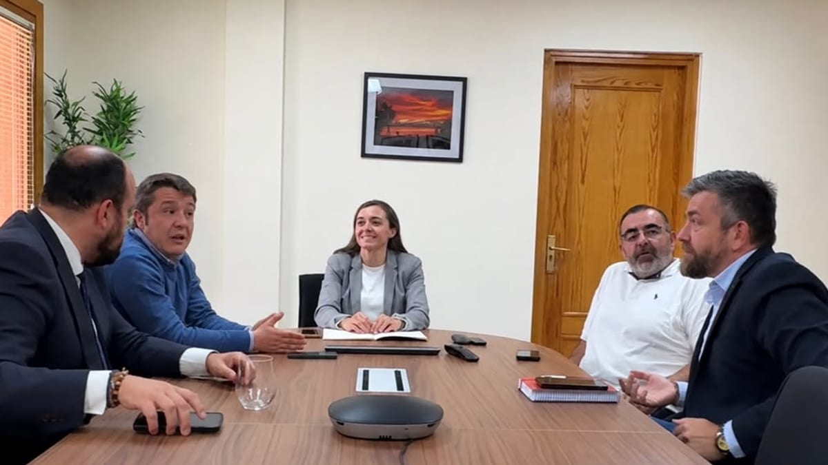 Reunión de alcaldes en el Ayuntamiento de Ciempozuelos para coordinar respuesta ante planta de gestión de residuos en Titulcia