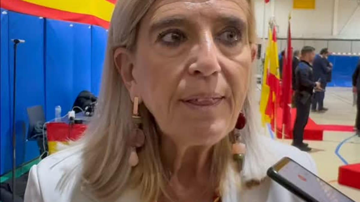 Acto de reconocimiento de la Policía Local de Collado-Villalba durante la celebración del 76 aniversario