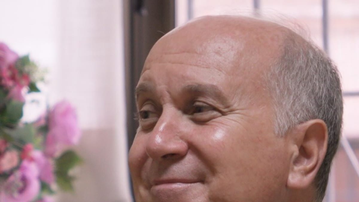 Ricardo Spuch durante la misa celebrada tras siete años sin sacerdote, en el marco del Domund