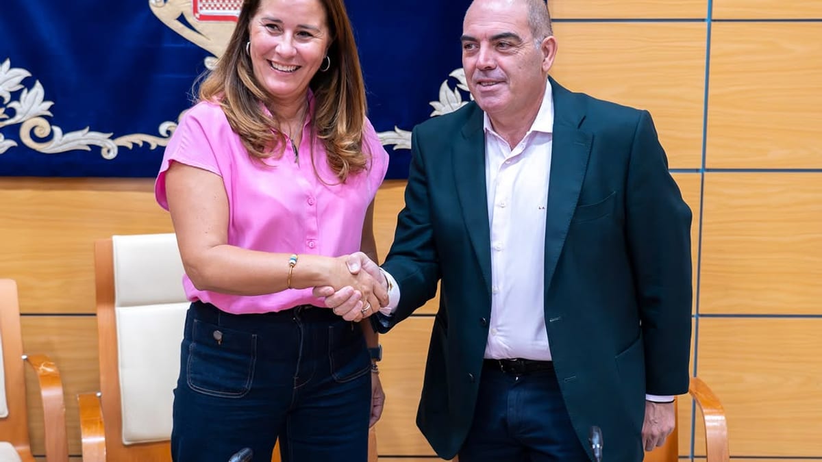 Firma del convenio entre el Cabildo de Fuerteventura y la Asociación de Trabajadores Autónomos de Canarias