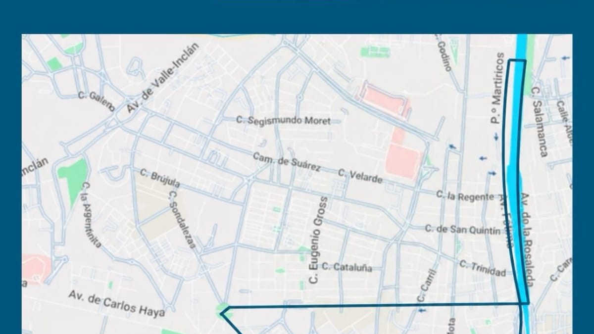 Cartel informativo sobre corte de tráfico en avenida de Andalucía de Málaga el domingo 25 de octubre por Carrera Urbana Ciudad de Málaga