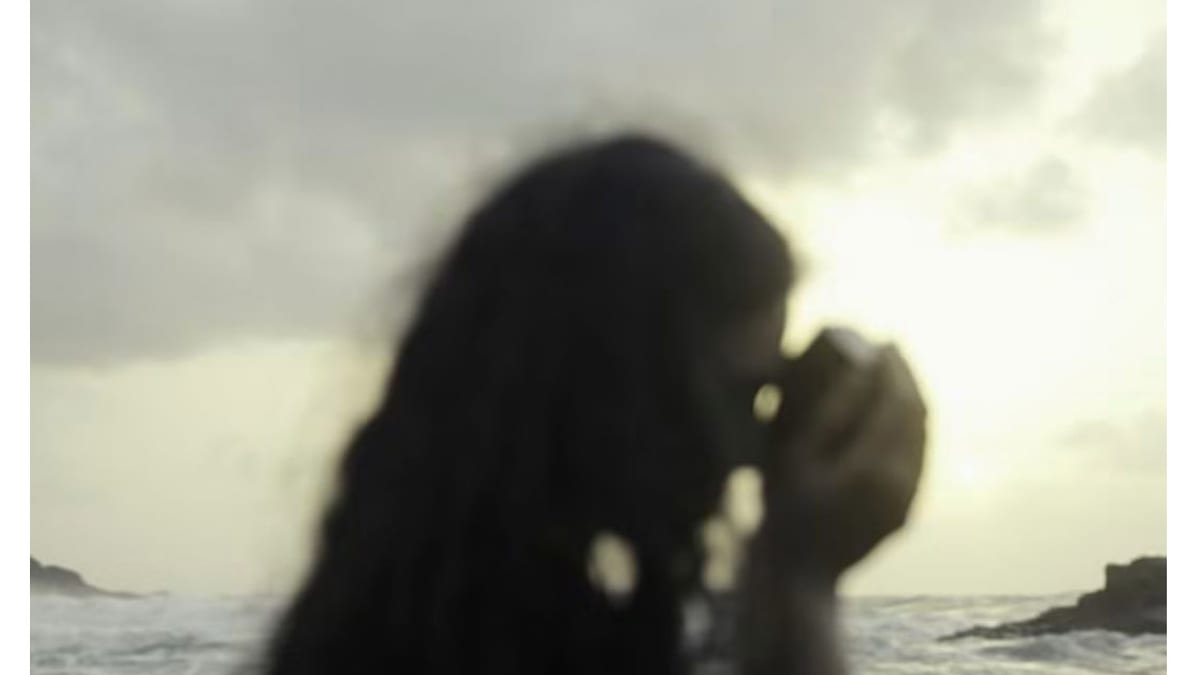 Cartel del cortometraje Cataysa con créditos de producción del alumnado de la Escuela de Arte Fuerteventura