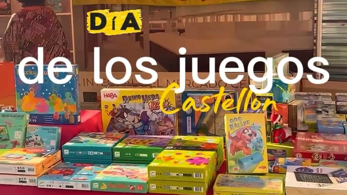 Cartel promocional del Día de los Juegos en Castellón con la Plaza Mayor como ubicación principal